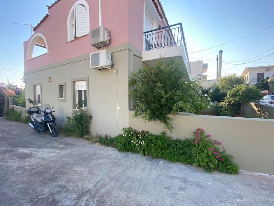 Ilisia Neapoli Apartments 1 Neápolis Exterior foto